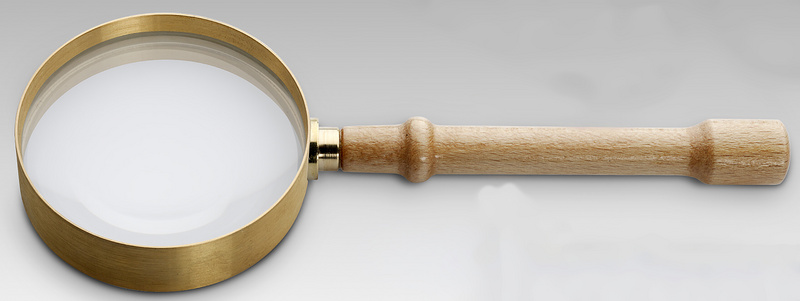 D 227 - TYPE 70 H - Magnifier with solid wooden handle